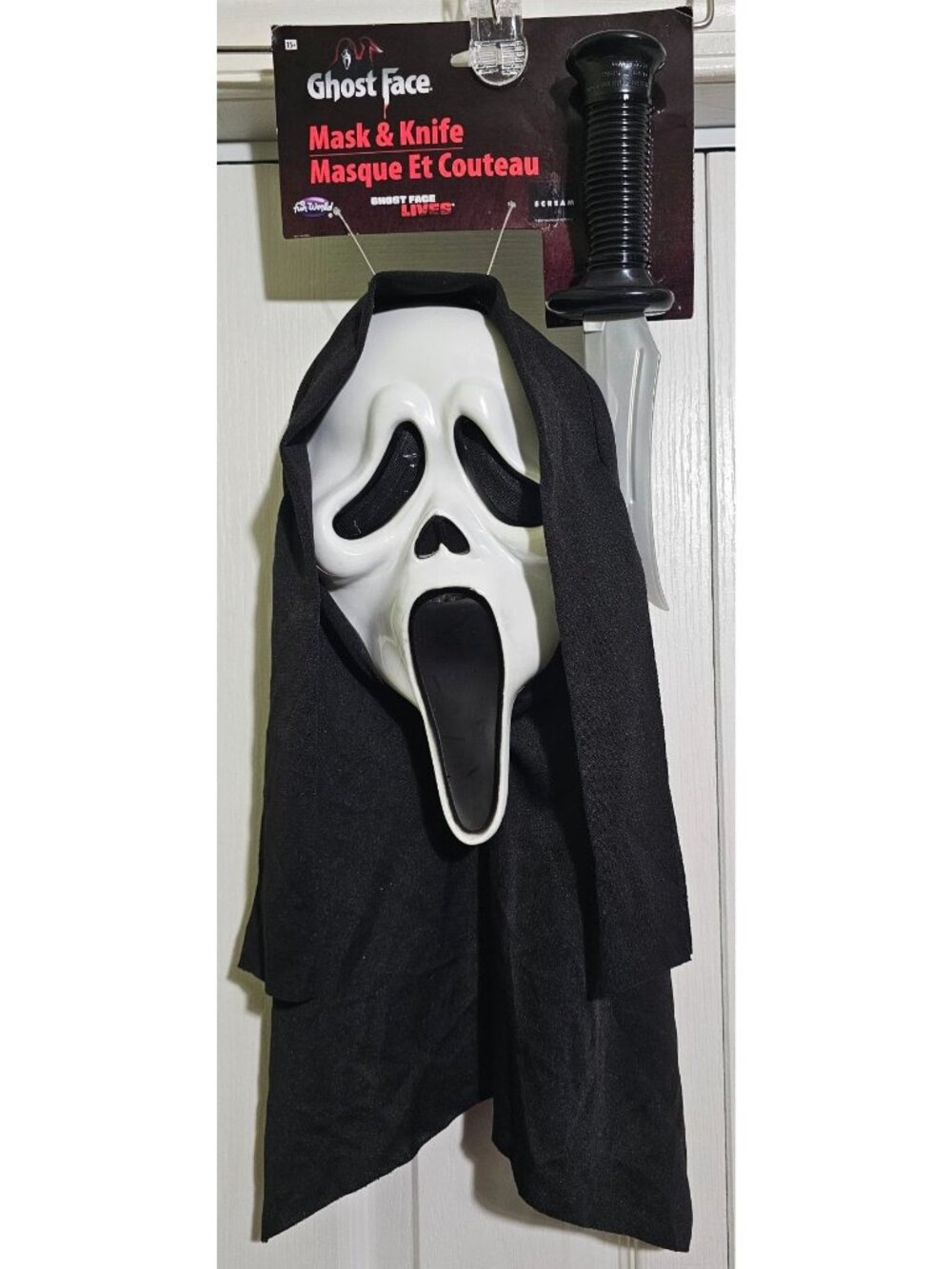 Ghost Face Lives Mask Knife Fun World Set Adult Ghostface Scream Movie Halloween